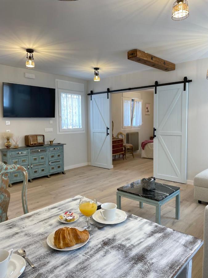 Alhama de Aragón Apartamentos La Somera מראה חיצוני תמונה