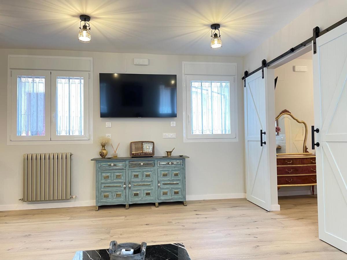 Alhama de Aragón Apartamentos La Somera מראה חיצוני תמונה