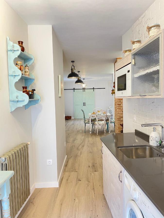 Alhama de Aragón Apartamentos La Somera מראה חיצוני תמונה