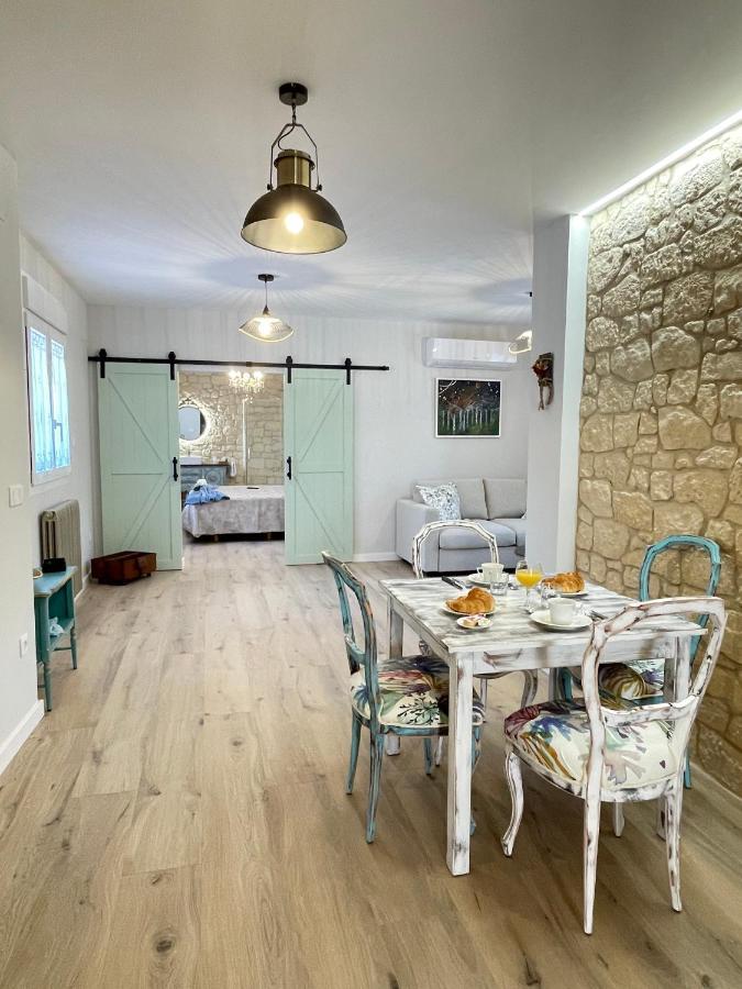 Alhama de Aragón Apartamentos La Somera מראה חיצוני תמונה